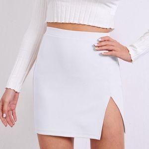 Elastic Waist Split Hem Skirt